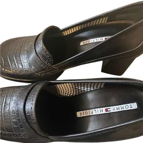 Tommy Hilfiger Shoes - NWT Vintage Tommy Hilfiger Black Leather Chunky Heel Womens Platform Shoes 9.5